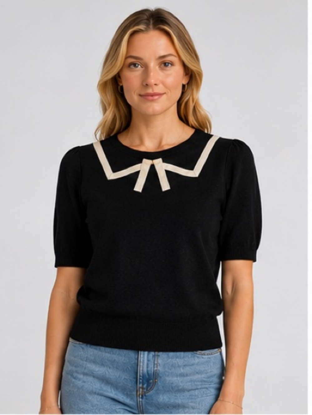 Black Short-Sleeve Crew Sweater with Cream Contrast Bow